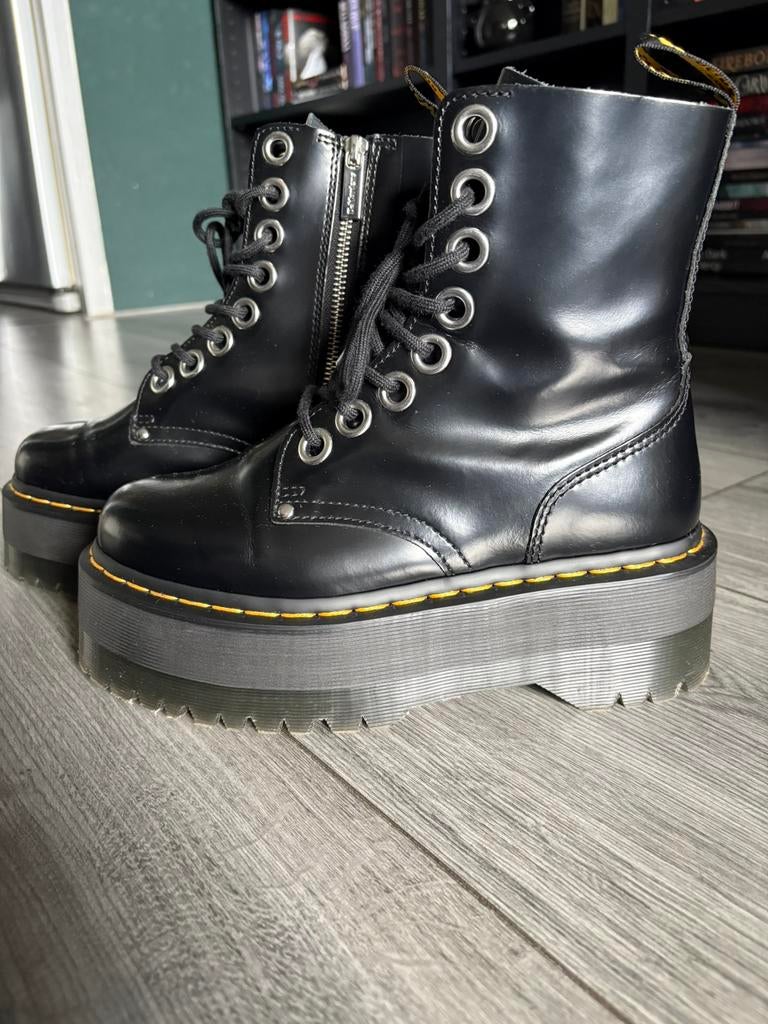 Dr Martens Jadon max, 1x gedragen maat 38, Kleding | Dames, Schoenen, Ophalen of Verzenden, Zo goed als nieuw, Zwart