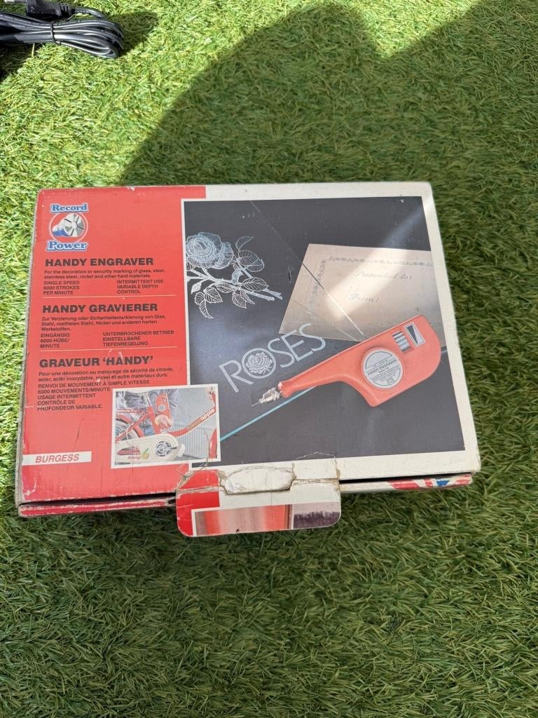 GRAVEER APPARAAT, Ophalen, Zo goed als nieuw