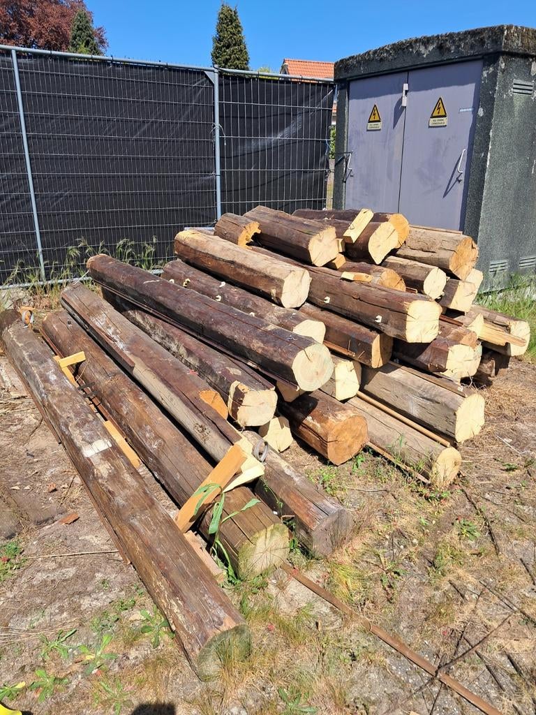Oude houten balken voor diverse projecten, Doe-het-zelf en Verbouw, Ophalen, Gebruikt, Balk, Overige houtsoorten