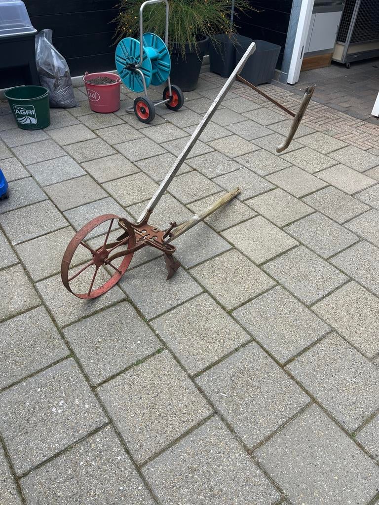Oude handcultivator / opkanper, Ophalen of Verzenden, Gebruikt, Cultivator