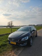 Volvo V60 D4 190pk Geartronic 2016 Zwart, Auto's, Zwart, 1969 cc, Leder, Diesel