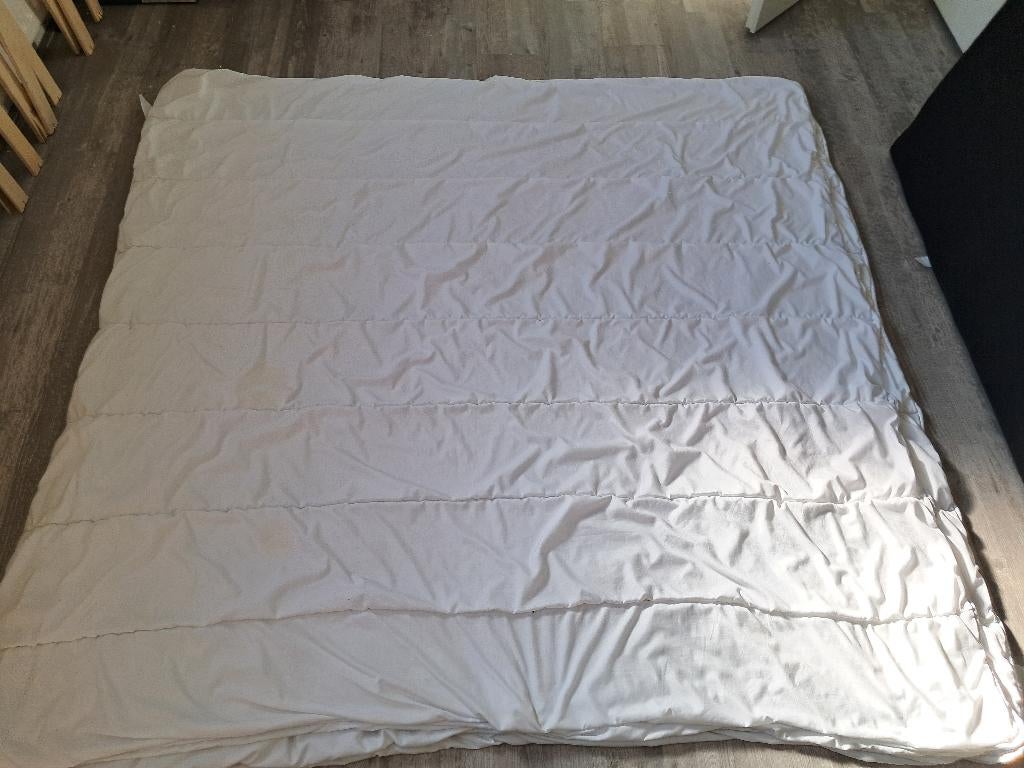 4-seizoenen dekbed 200x200 + Kleurrijk Overtrek, Huis en Inrichting, Slaapkamer | Beddengoed, Ophalen, Gebruikt, Wit, Tweepersoons