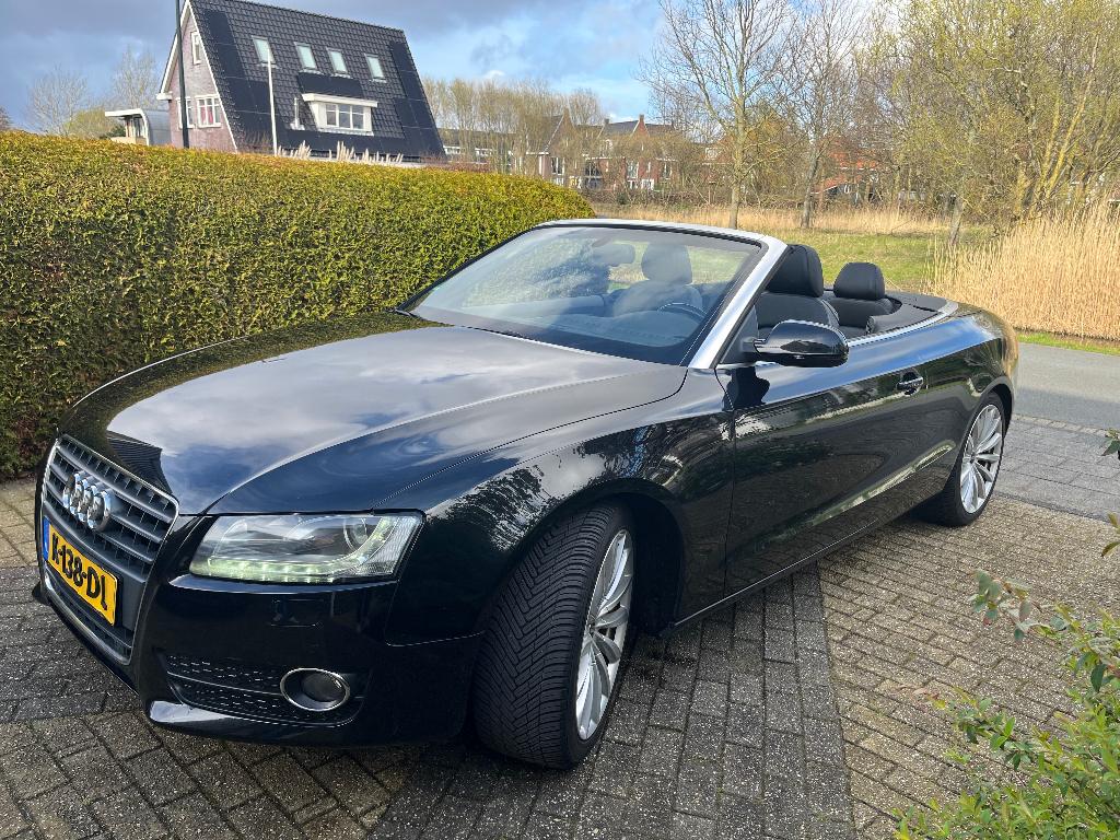 Audi A5 2.0 Tfsi 155KW Cabriolet 2011 Zwart koppeling verv…., Auto's, Audi, Voorwielaandrijving, 15 km/l, Zwart, 4 cilinders