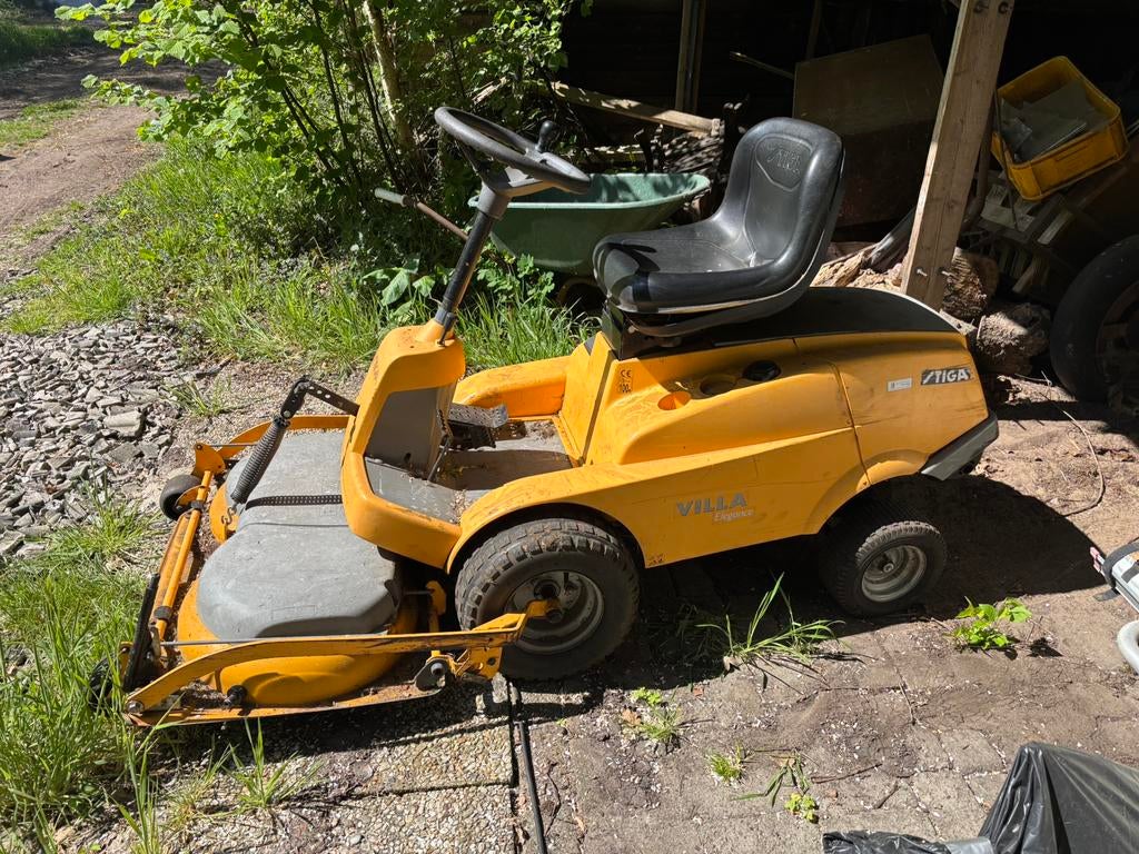 Te Koop: Nette Stiga villa Hydrostaat zitmaaier, Ophalen, Gebruikt, Mulchfunctie, 90 tot 120 cm