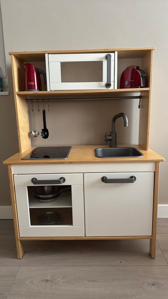 IKEA DUKTIG speelkeuken incl accessoires, Kinderen en Baby's, Speelgoed | Speelkeukens, Ophalen, Gebruikt