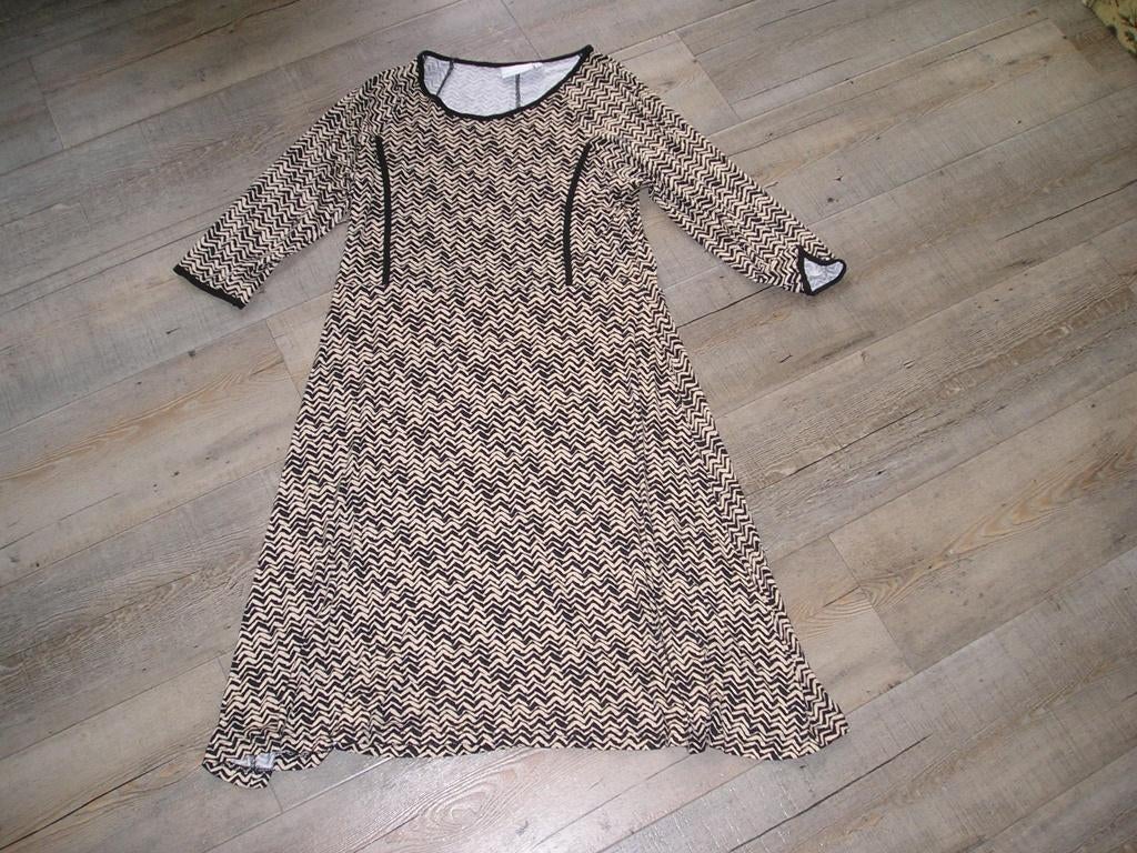 prachtige zwart/camel jurk Trend One maat L, Overige kleuren, Onder de knie, Ophalen, Maat 38/40 (M)