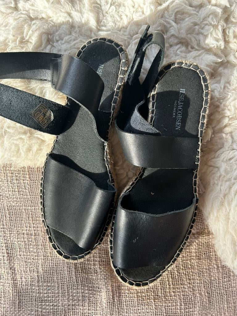 Ilse Jacobsen zwarte lederen sandalen mt 38 nieuw, Ophalen, Zwart, Nieuw, Sandalen of Muiltjes