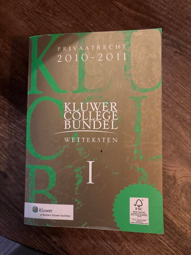 Kluwer Collegebundel 2010/2011, Ophalen of Verzenden, Zo goed als nieuw