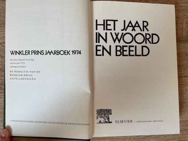 Jaarboek 1974 Het Jaar 1973 in Woord en Beeld, Boeken, Ophalen of Verzenden, Gelezen