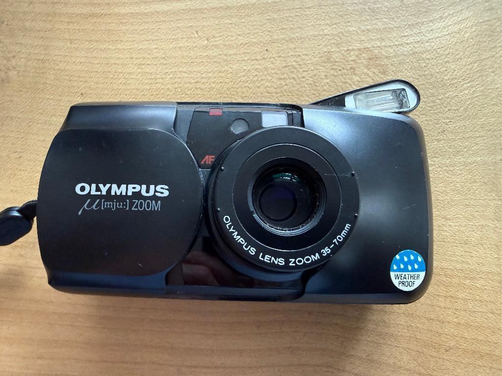 Olympus Mju Zoom - 35mm camera, Audio, Tv en Foto, Fotocamera's Analoog, Ophalen of Verzenden, Zo goed als nieuw, Compact, Olympus