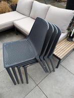 T.e.a.b. 4 donkergrijze/antraciet kunstof tuinstoelen, Tuin en Terras, Tuinsets en Loungesets, Ophalen, Gebruikt, Kunststof, Stoel
