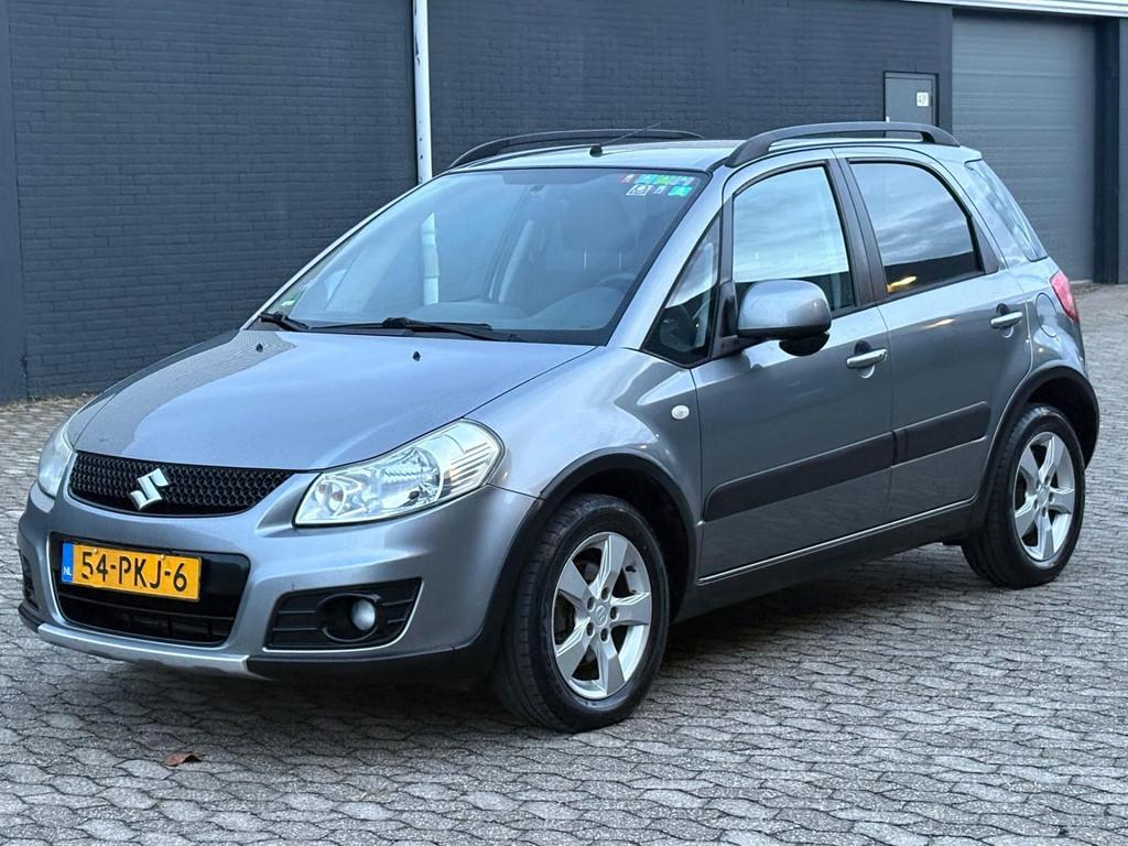 Suzuki SX4 1.6 Exclusive, Voorwielaandrijving, Euro 5, Gebruikt, 49 €/maand