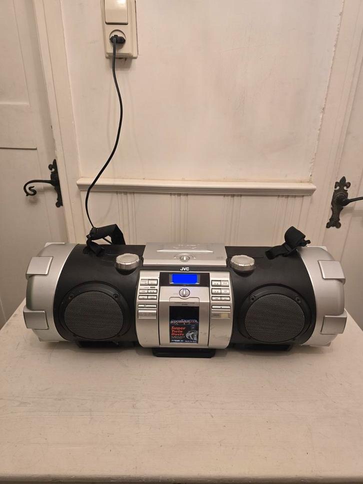 JVC RV-NB52B Boomblaster - Draagbare CD-speler, Audio, Tv en Foto, Stereo-sets, Gebruikt, Cd-speler, Tuner of Radio, Speakers