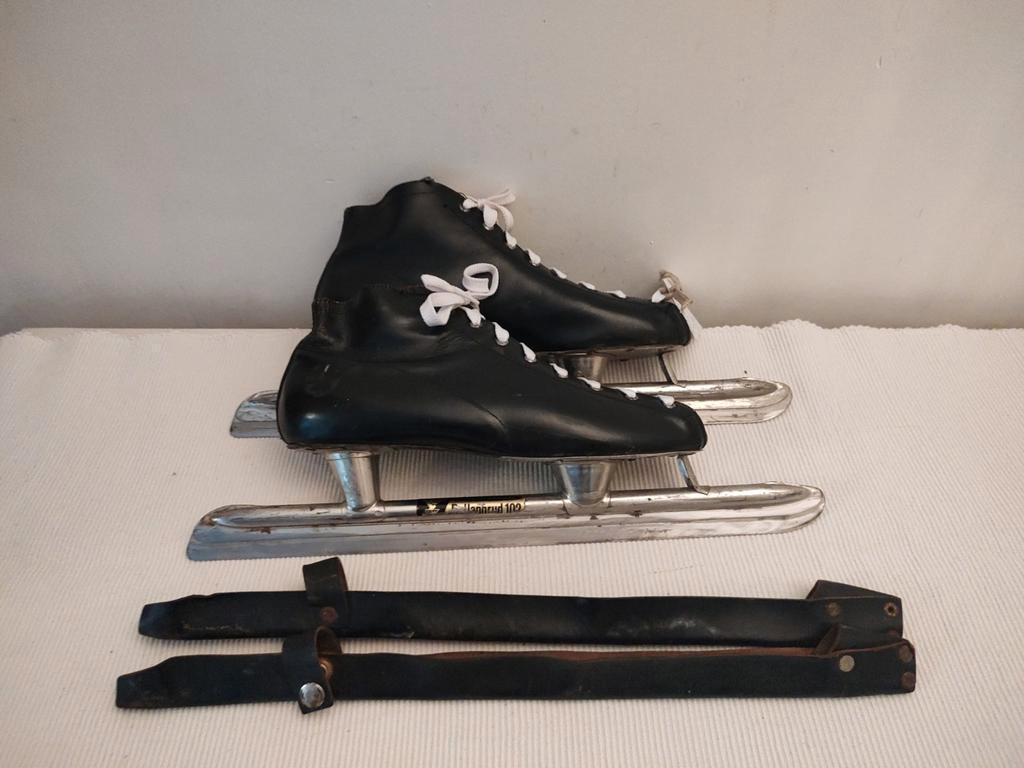 S392 Ballangrud Hoge Noren maat 43, geslepen., Sport en Fitness, Schaatsen, Overige merken, Gebruikt, -, -