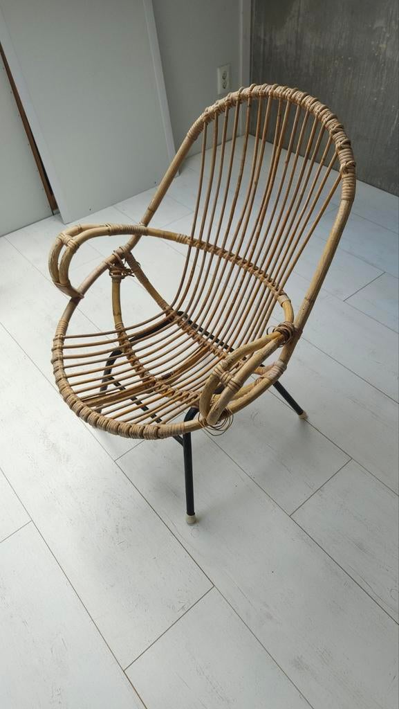 Vintage rotan stoeltje (Rohe ?)met hoge rugleuning, Ophalen