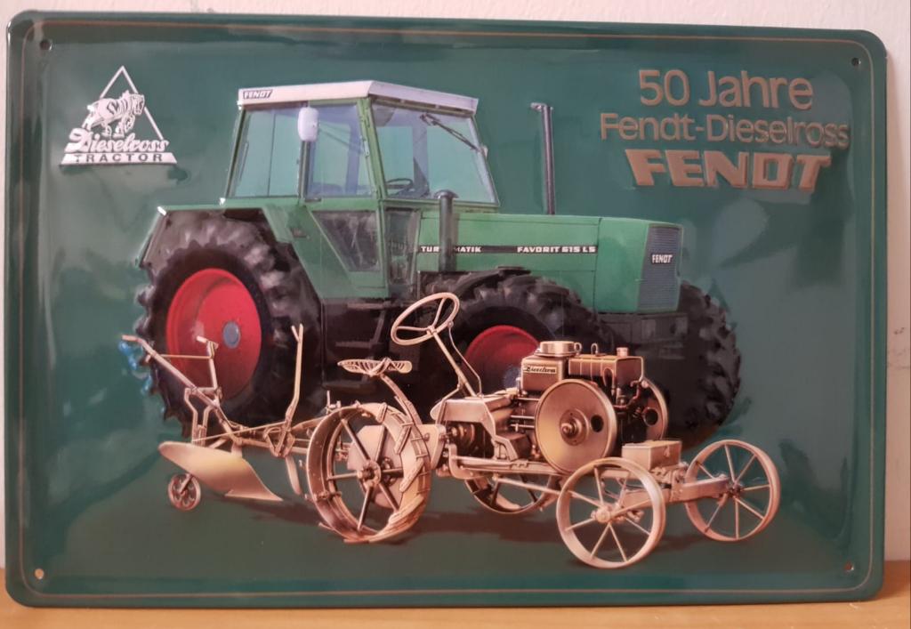 Fendt 50 jahre tractor relief reclamebord van metaal deco, Ophalen of Verzenden, Nieuw, Auto's