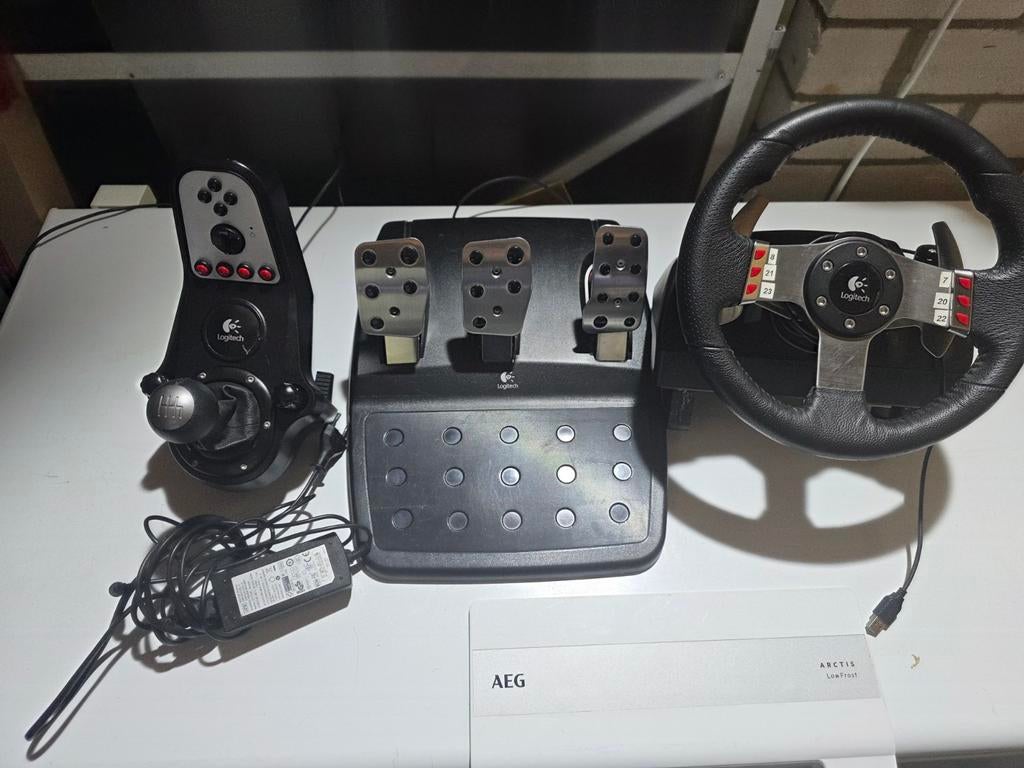 Logitech G27 Racing Wheel met H-Shifter, Ophalen, Zo goed als nieuw