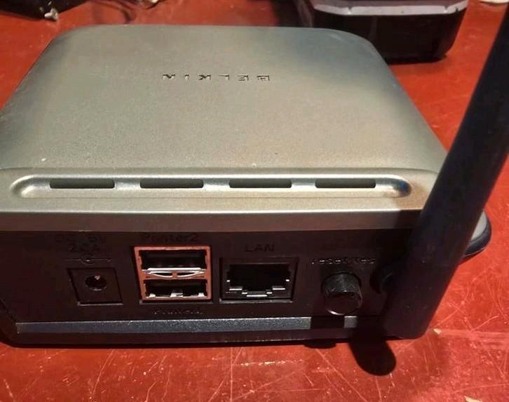Belkin Wireless USB Print Server F1UP0001, Computers en Software, Routers en Modems, Ophalen of Verzenden
