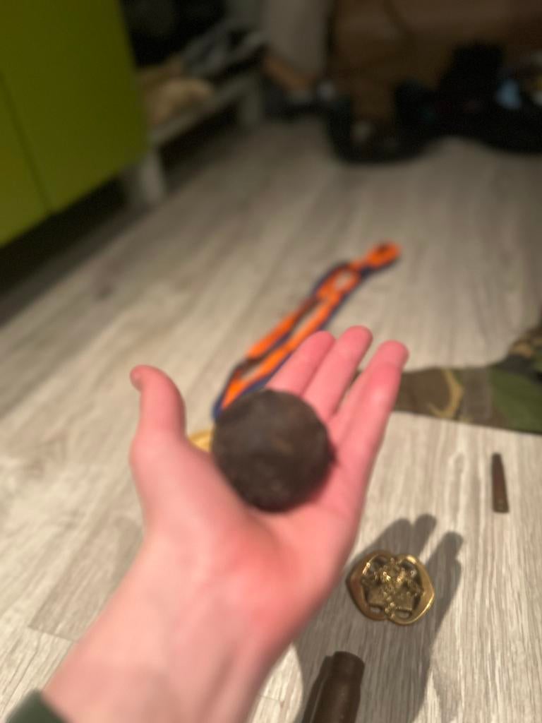 Extreem oude kanons kogel, Verzamelen, Militaria | Algemeen, Ophalen
