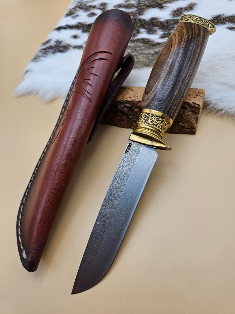 Walnoothout n690 mes puukko uniek mes, Ophalen of Verzenden