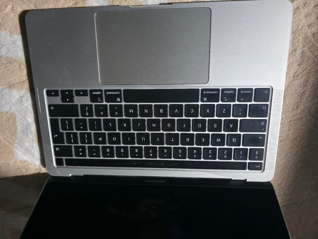 MacBook Pro 2020 13 inch i7, Computers en Software, Apple Macbooks, 2 tot 3 Ghz, 13 inch, Zo goed als nieuw, Ophalen