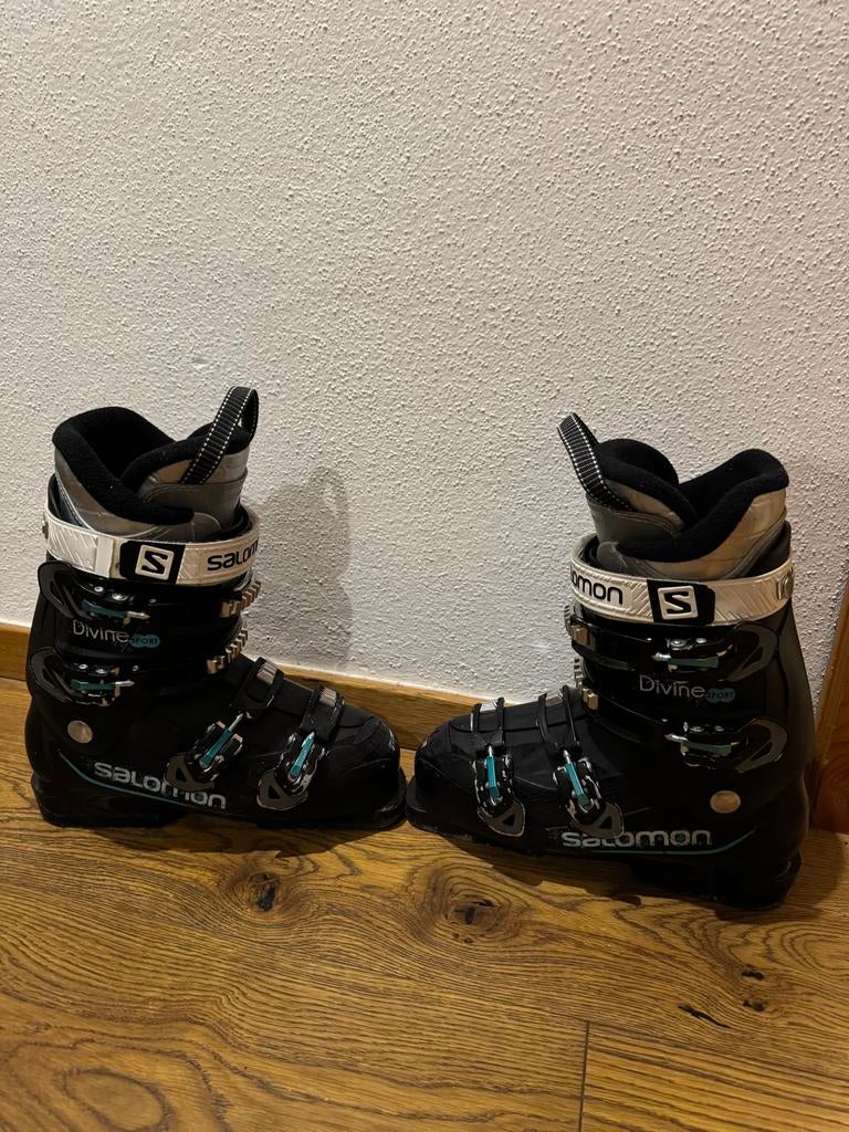 Salomon dames skischoenen maat 26 - comfortabel en betrouwba, Sport en Fitness, Skiën en Langlaufen, Ophalen, Gebruikt, Schoenen