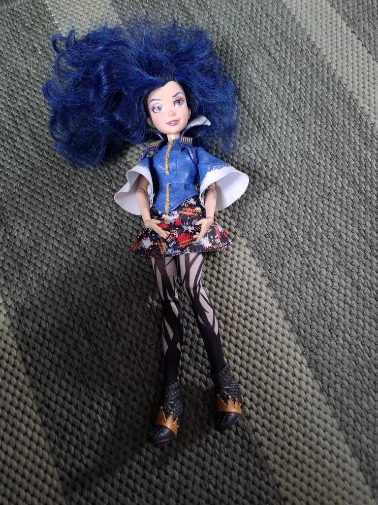 Disney Descendants Evie pop, Ophalen of Verzenden, Gebruikt