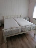 2 persoons bed met spiraalbodem, Huis en Inrichting, Slaapkamer | Bedden, Ophalen, Gebruikt, Wit, Tweepersoons