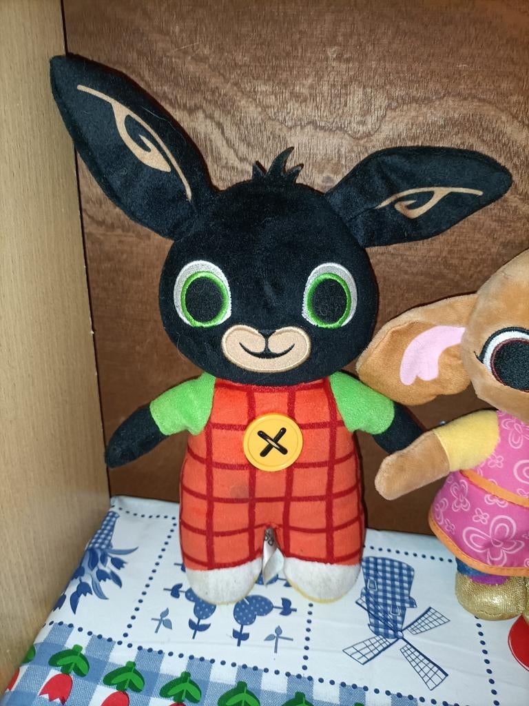 Bing knuffel 25 cm + Sully knuffel 20 cm groot, Ophalen of Verzenden, Zo goed als nieuw, Overige typen