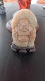 Spekstenen Boeddha beeldje op sokkel, Ophalen of Verzenden, Gebruikt