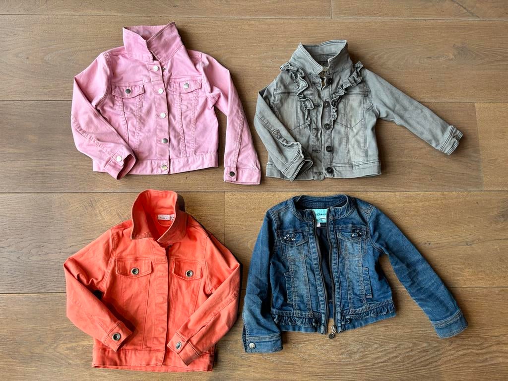 4 Spijkerjasjes voor meisjes maat 92,98,110, Ophalen of Verzenden, Gebruikt, Meisje