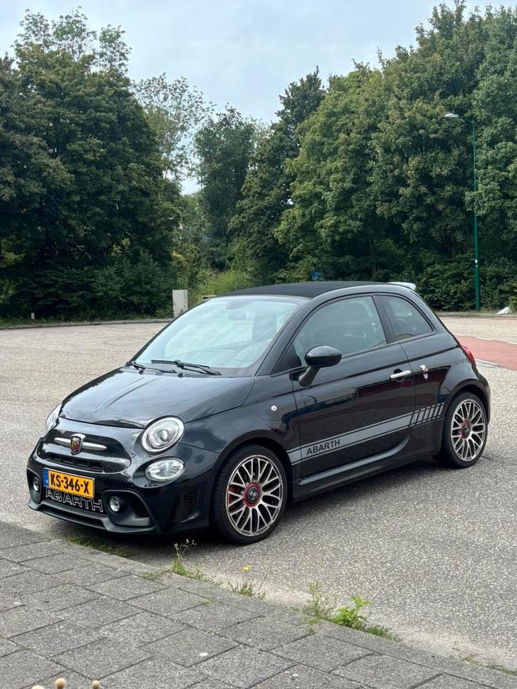 Fiat Abarth 595 Cabrio 1.4 T-Jet, Auto's, Fiat, Particulier, Overige modellen, Benzine, Cabriolet, Handgeschakeld, Zwart, Zwart