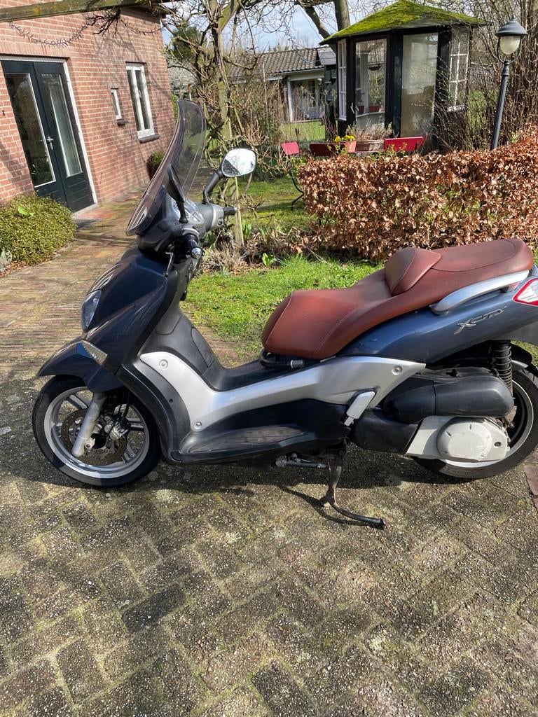 Yamaha x-city 250 in nette staat, Fietsen en Brommers, Ophalen of Verzenden, Gebruikt, Benzine, Piaggio