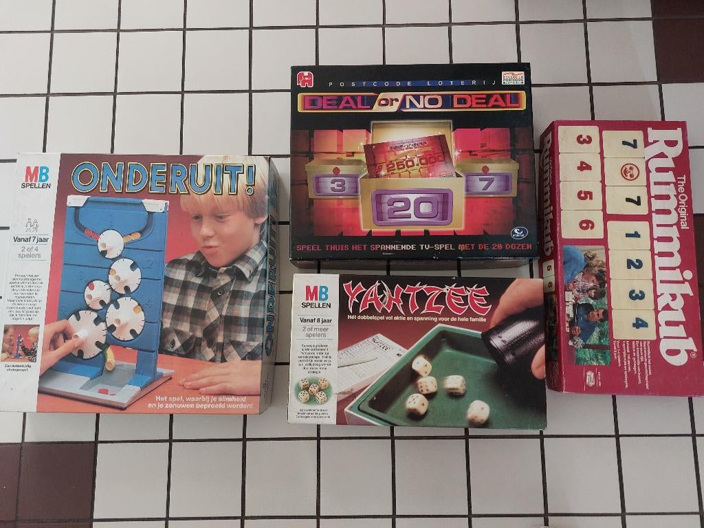 Spellen Yahtzee, Onderuit, Postcode loterij , Rummikub, Ophalen, Zo goed als nieuw