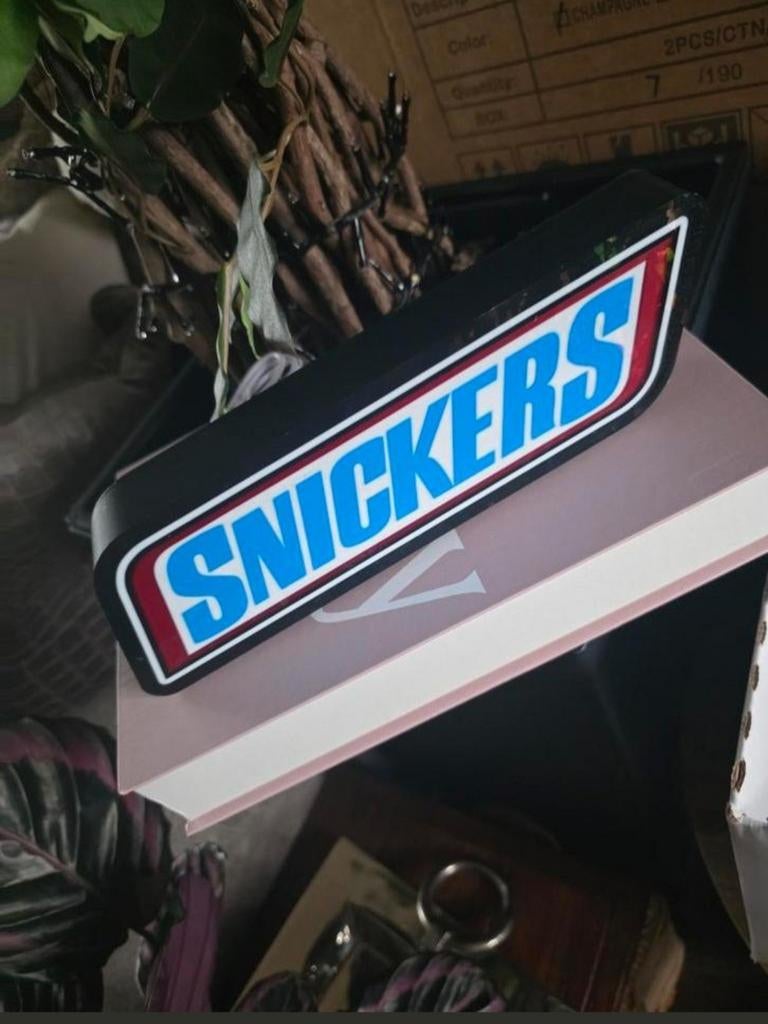 Snickers LED Lichtbak, Ophalen of Verzenden, Zo goed als nieuw, Lichtbak of (neon) lamp