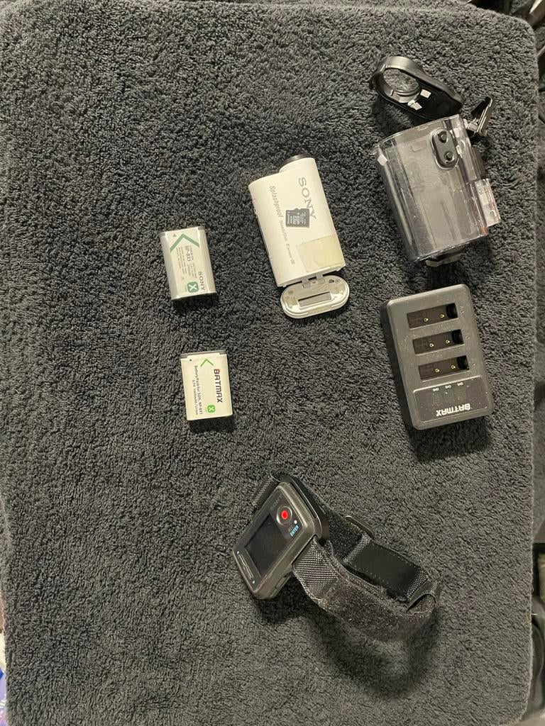 Sony HDR-AS200V actiecamera met accessoires, Ophalen of Verzenden, Gebruikt, Sony