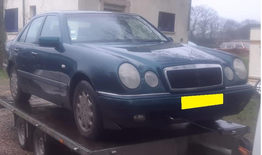 Loop of sloop E290TD 241.000 km om602TD, Auto diversen, Overige Auto diversen, Verzenden