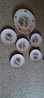 Vintage porseleinen borden set met vogel en fruit decor, Antiek en Kunst, Ophalen of Verzenden