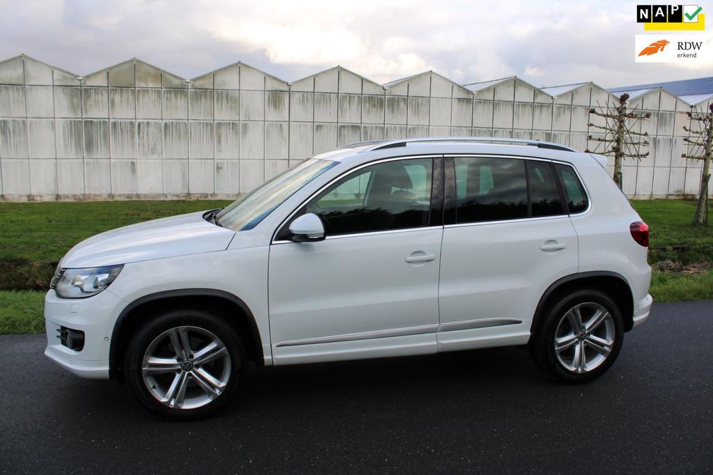Volkswagen Tiguan 1.4 TSI R-Line Edition, Auto's, Volkswagen, Bedrijf, Te koop, Tiguan, ABS, Airbags, Airconditioning, Alarm, Bi-Xenon koplampen