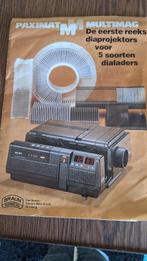 Dia projector  Braun Paximat met tafel en projectiescherm., Ophalen of Verzenden, Gebruikt, Met scherm