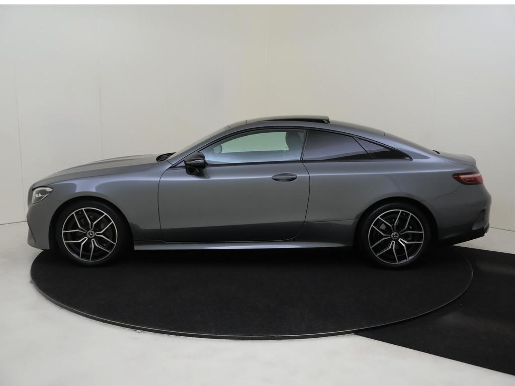 Mercedes-Benz E-klasse Coupé 200 AMG Line Panoramadak /Wide, Auto's, Mercedes-Benz, Automaat, Euro 6, 4 cilinders, Leder