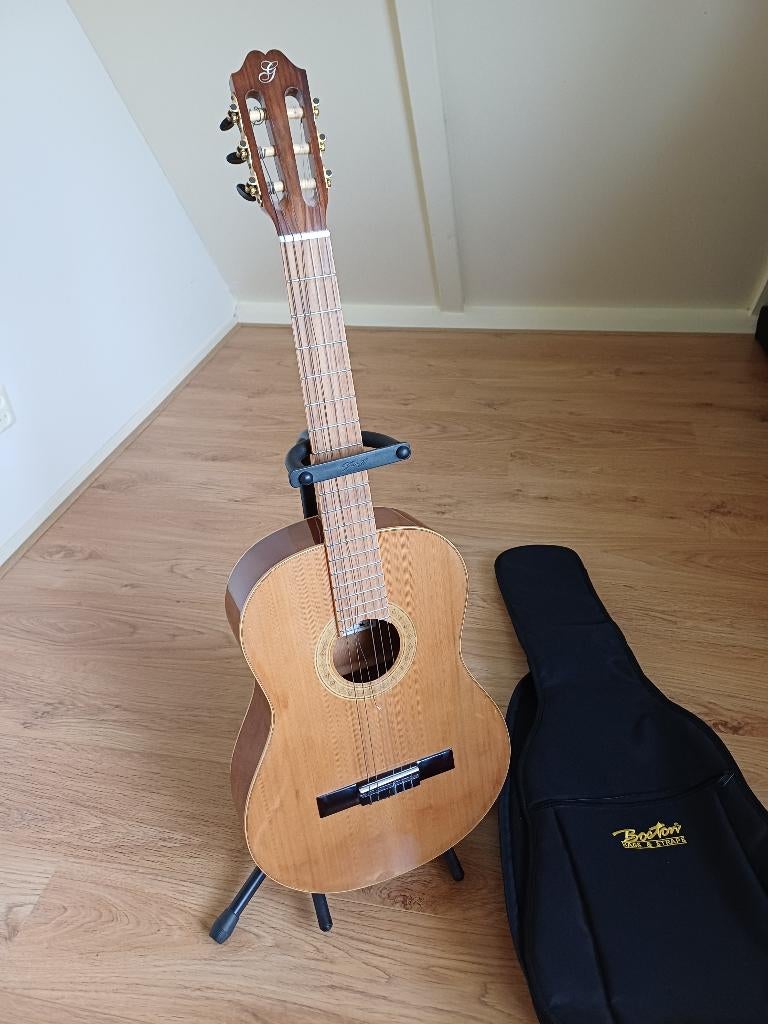 Gitaar Gomez klassieke met hoes en standaard, Ophalen, Gebruikt, Klassieke of Spaanse gitaar, Met koffer
