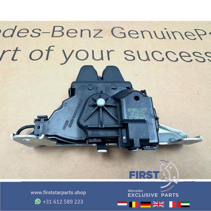 W118 CLA ACHTERKLEP VERGRENDELING SLOT MOTOR + HOUDER A20575, Auto-onderdelen, Elektronica en Kabels, Mercedes-Benz, Gebruikt