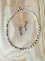 Ketting en oorbellen set Senso di Donna, Overige materialen, Met strass, Ophalen of Verzenden, Zo goed als nieuw