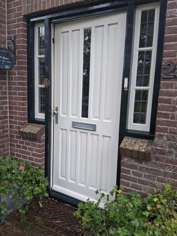 Hardhouten Voordeur - 92,5x211cm beschikbaar voor biedingen