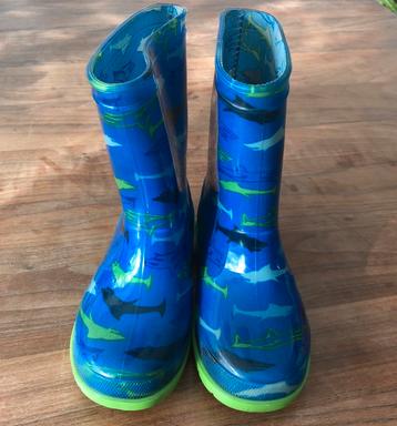 Regenlaars maat 28 blauw groen haai netjes beschikbaar voor biedingen