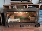 Terrarium tv meubel 75euro, Ophalen