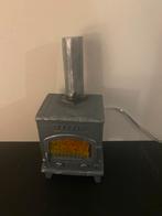 Houtkachel met verlichting voor poppenhuis/Maileg, Verzamelen, Poppenhuizen en Toebehoren, Ophalen of Verzenden, Gebruikt, Poppenhuis