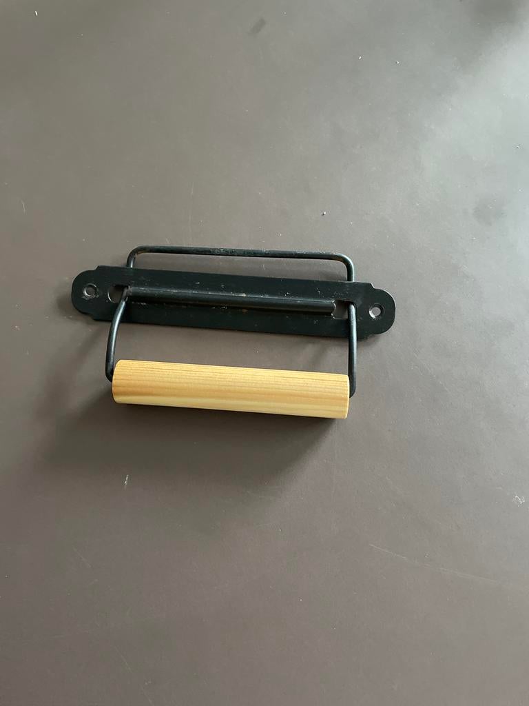 Toiletrolhouder - Zwart metaal met houten rol, Huis en Inrichting, Badkamer | Badtextiel en Accessoires, Nieuw, Overige typen