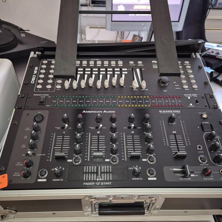 Mengpaneel met DMX controller | American Audio Q-2422 Pro, Muziek en Instrumenten, Mengpanelen, Zo goed als nieuw, Minder dan 5 kanalen